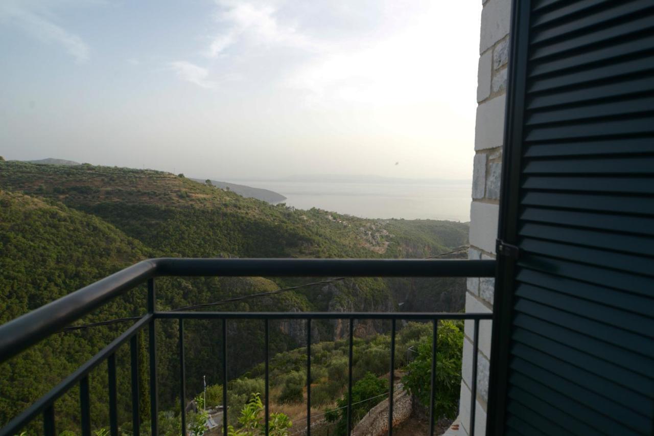 Papadeas Villas Megali Mantineia Exterior foto